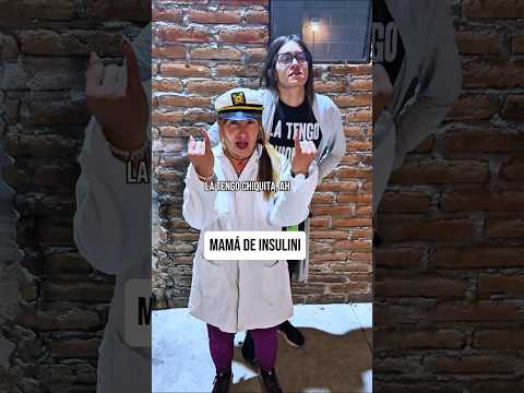 ¿Cuál mamá imita mejor a su hijo? #insulini #losespantasuegras #mamá thumbnail