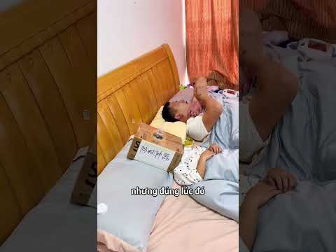 Người bố trả giá vì lấy mặt nạ chống muỗi của cậu bé ? thumbnail