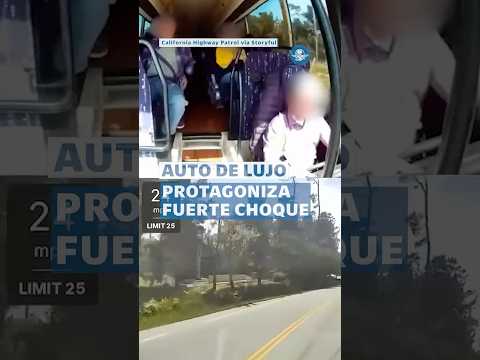 Así fue el brutal choque de un Corvette contra un autobús turístico #shorts thumbnail