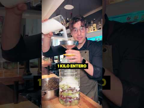 ⚠️ ¡NO PRUEBES ESTE JARABE DE FRUTAS CASERO! Que si fermenta te emborrachas… #shorts #bartender thumbnail