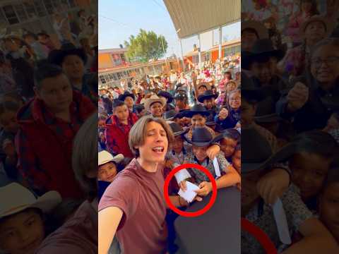 DÍA DEL NIÑO: ENTRE SIN PERMISO A ESTA ESCUELA ? Y PASO LO INESPERADO!! ⚽️? thumbnail