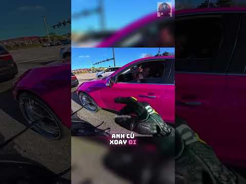 Biker thích thú với chiếc mâm xe có thể xoay! @MaknMistakes   #shorts thumbnail