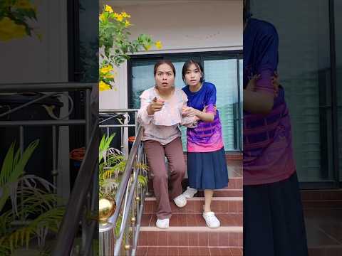 รีบไปช่วยลูกหมา #ฮาๆ #ขำๆ #กิ่งเอ็นจอย #คลิปตลก #คลิปสั้น #ละครสั้น #สนุก thumbnail