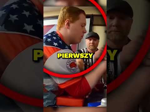 Ośmieszył siłacza w ułamku sekundy 😱 thumbnail