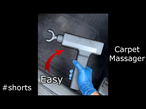 Super Clean your Car's Carpets thumbnail