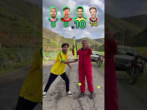 Who Is Smarter?! Old Footballers or YouTubers?! #football #youtube #shorts thumbnail