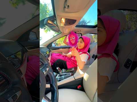 ماشا وأُمها يجلسو في الأمام 😱 وصدمة !! thumbnail