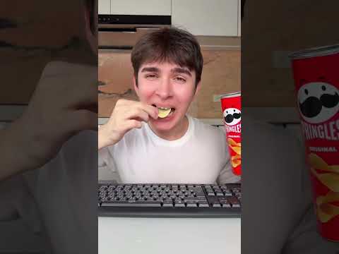 Liệu keo có thể làm sạch vết bẩn trên bàn phím #tips #funny #facts thumbnail