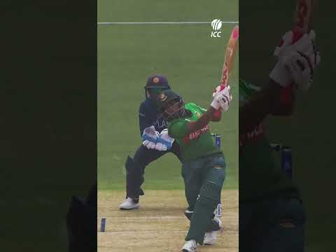 Shashikala Siriwardene's magic against Bangladesh at the Women's #T20WorldCup 2020 💫 thumbnail