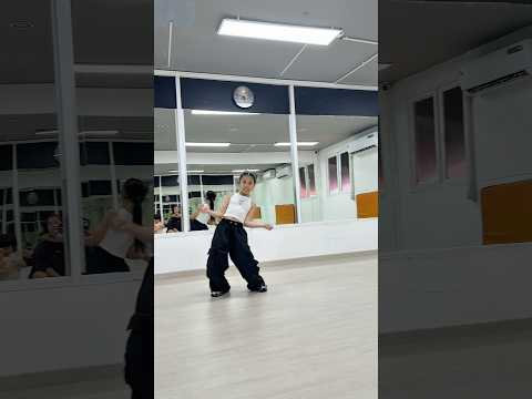 2 มิถุนายน ปีเรวะ 8 thumbnail