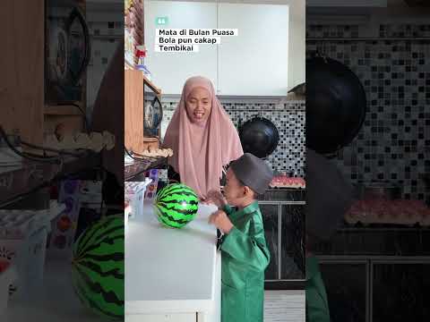 Pandangan mata di bulan puasa #funny #comedy #ramadan2026 thumbnail