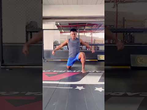 ฝึกซ้อมรำมวย #Shorts | Buakaw Banchamek thumbnail