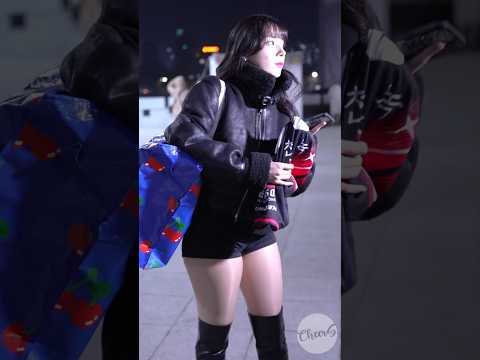 터질것 같다..ㄷㄷ 하지원 치어리더 河智媛 Ha Ji-Won cheerleader thumbnail