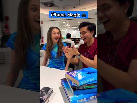 Mind blowing iPhone illusion thumbnail