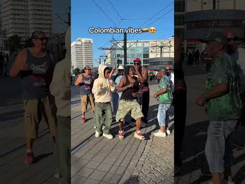 Colombian vibes in Germany🇨🇴🇩🇪 thumbnail