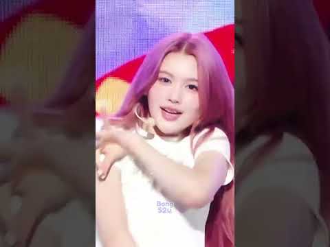 Hearts2Hearts Mashup | The Chase, Style, Pretty Please thumbnail