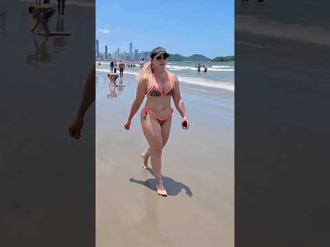 🇧🇷 Balneario Camboriu Beach thumbnail