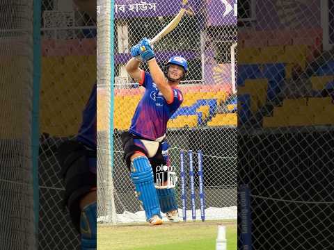 Sent into orbit ? | #MumbaiIndians #OneFamily #TATAIPL #KKRvMI thumbnail