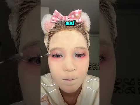 Su Padre Leyó Que Debía Compartir Sus Aficiones… Y Eligió el Maquillaje ? thumbnail