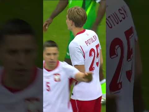 POTULSKI Z DEBIUTANCKĄ BRAMKĄ DLA POLSKI #SHORTS thumbnail