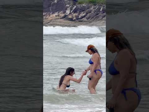 ?? Santos Guaruja Beach An Amazing Day thumbnail