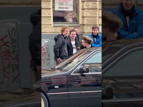 Social experiment that shattered faith in people… ?? #comelydimka thumbnail