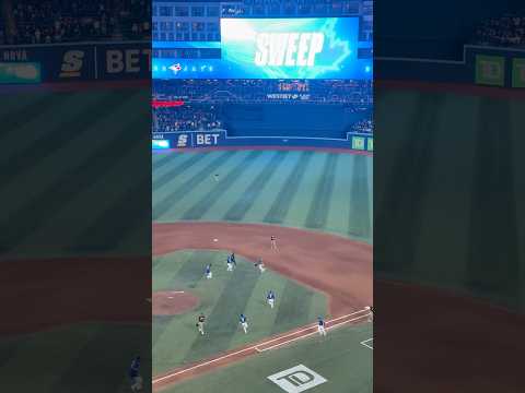 Blue Jays swept the Padres!! thumbnail