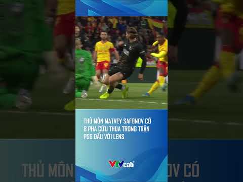 Thủ môn Matvey Safonov có 8 pha cứu thua trong trận PSG đấu với Lens thumbnail