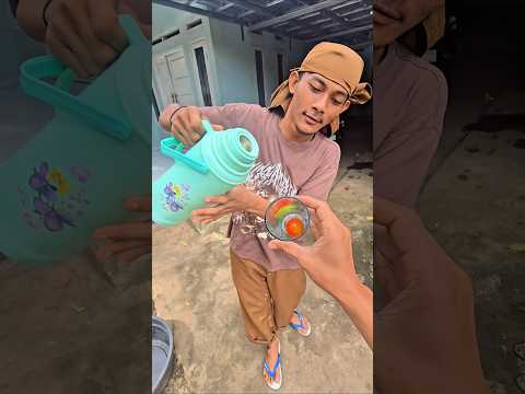 minta air panas eh keluar tomat😆🤣🤣 thumbnail
