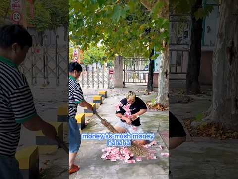 He actually mistook the leaves for money. thumbnail