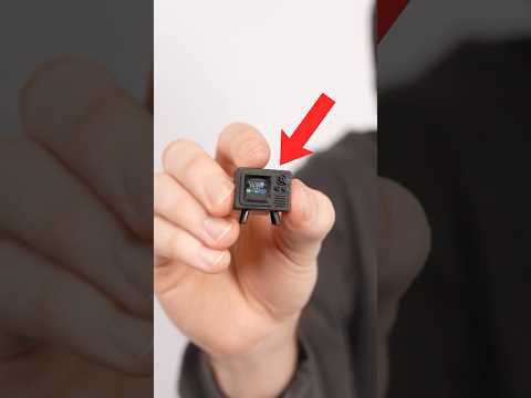 Worlds Smallest Monitor thumbnail