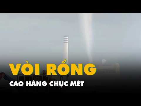 Video vòi rồng cao hàng chục mét trên sông Cửa Lục, Quảng Ninh thumbnail