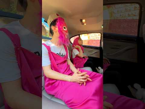 أم ماشا تنام في السيارة 😱 وصدمة !!! thumbnail
