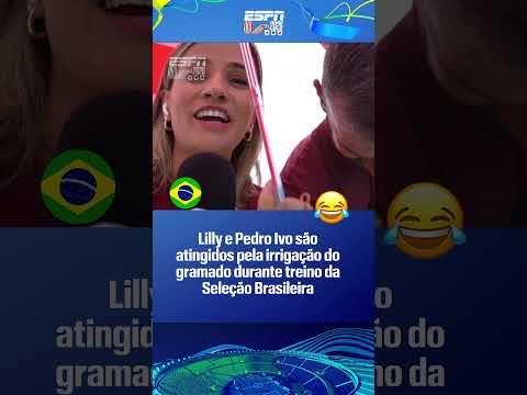 TUDO SOB CONTROLE! 🤣🤣🤣  LILLY NASCIMENTO E PEDRO IVO LEVAM 'BANHO' EM TREINO DA SELEÇÃO #shorts thumbnail