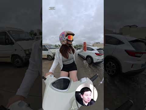 Сяо Лидэ катается в дождливую погоду thumbnail