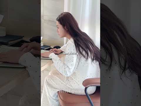 Stop Scrolling Like This in Bed 😳📱 Better Posture Tips thumbnail