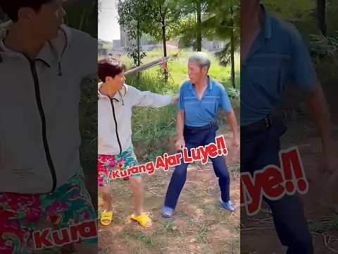 Niatnya bantu angkat jagung malah bikin kacau 🤣 #shortviral thumbnail