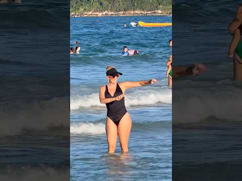 ?? Florianopolis Canasvieiras Beach A Magnificent Day thumbnail