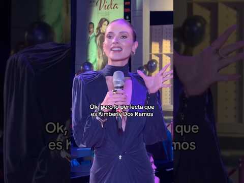 😍 Kimberly Dos Ramos luce perfecta en la presentación de #GuardiánDeMiVida thumbnail