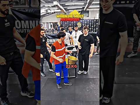 Jamshid Cleaner Prank vs World Champion Weightlift 🔥 #armwrestling thumbnail