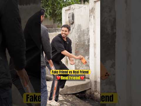 Fake friend vs real friend #shorts #trending #friends #friendship #bestfriend thumbnail