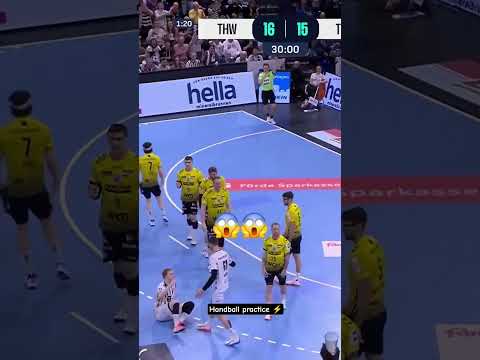 How ??⚽👀🥅 #handball #basketball #sportsball #like #shorts #sports #love #ytshorts #viralvideo #jaan thumbnail
