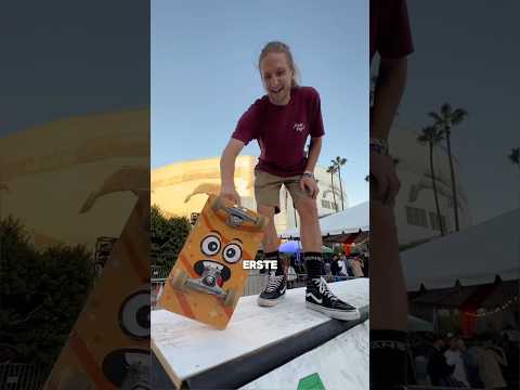 Die seltensten Skateboards der Welt 🤩 #shorts thumbnail