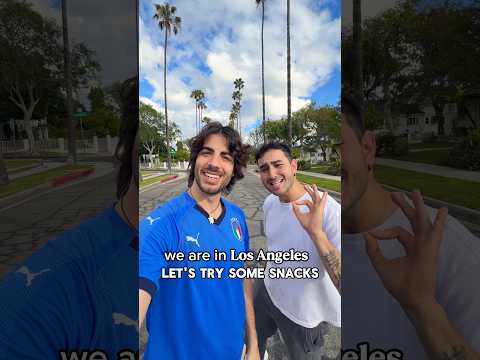 Italians try AMERICAN SNACKS thumbnail