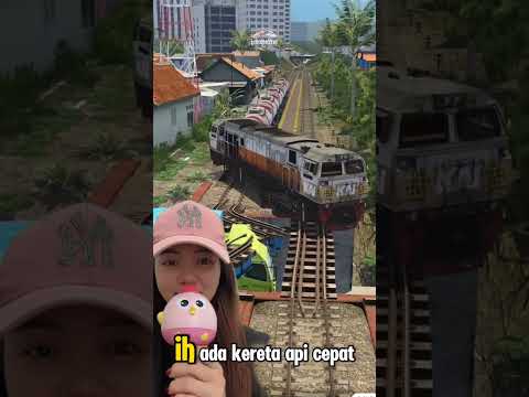 KERETA TUA VS KERETA CEPAT ‼️ thumbnail
