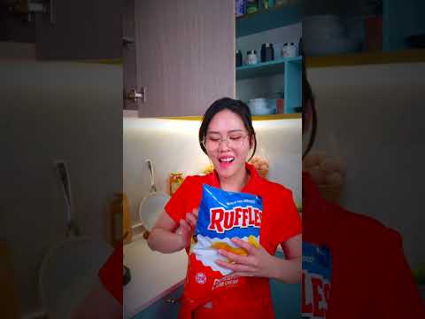 How Mom CALLS Dad and SIS 😈 thumbnail