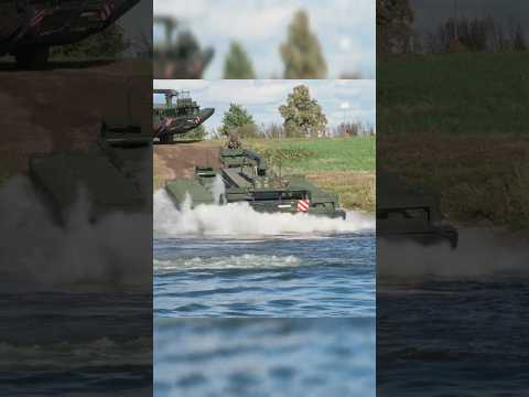 M3 Amphibious Rig Crashing Into Water thumbnail