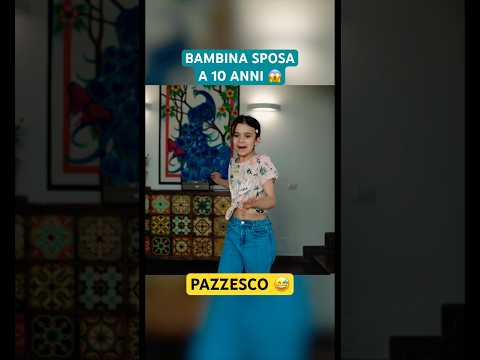 BAMBINA SI SPOSA A 10 ANNI 😱 - Crazy Family - iPantellas thumbnail