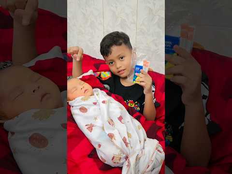 Deffan bantuin mamah kasih vitamin⁉️|| Deffan Yeye Chanel || #shorts thumbnail