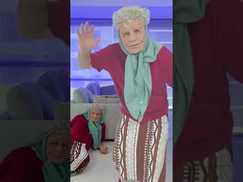 Not Grandma’s Popcorn 🍿😂 thumbnail